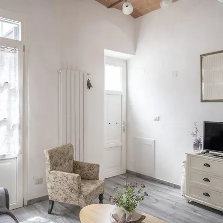 Casina Di Nonna Faby アパート *